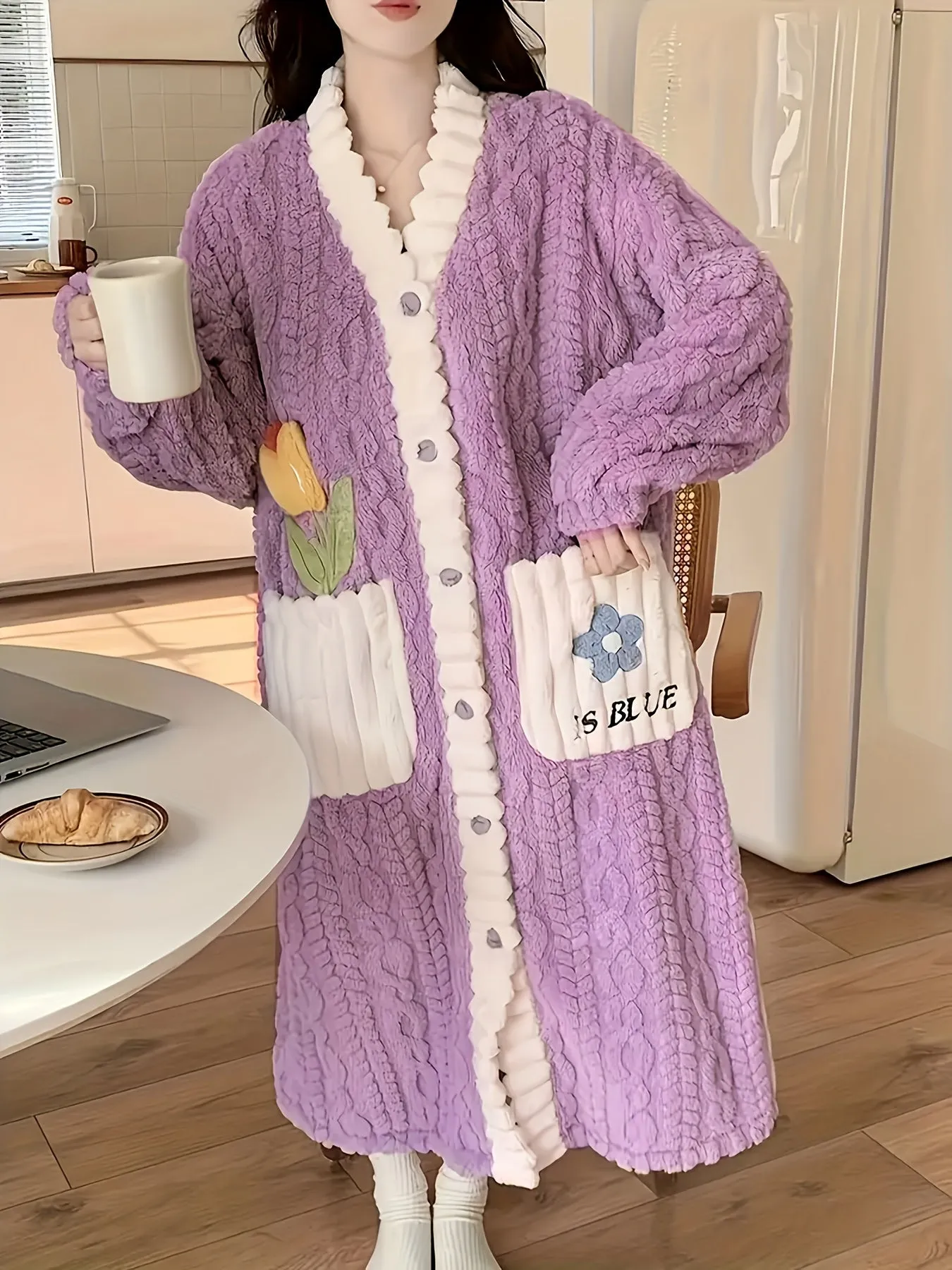 Luxurious Floral Jacquard Night Robe - Soft Plush, Long Sleeve, Button-V Neck, Pockets - Warm Womens Sleepwear Dress for Fall/Winter Elegance