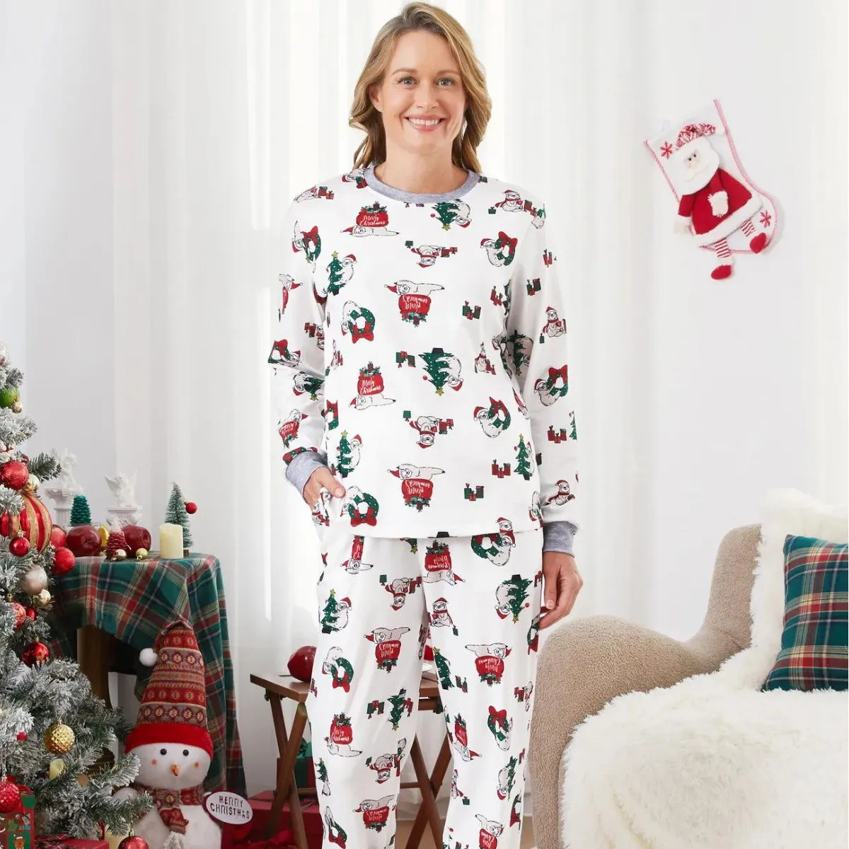 Sloth Family Christmas Pajamas Allover Christmas Pattern Wreath Gift