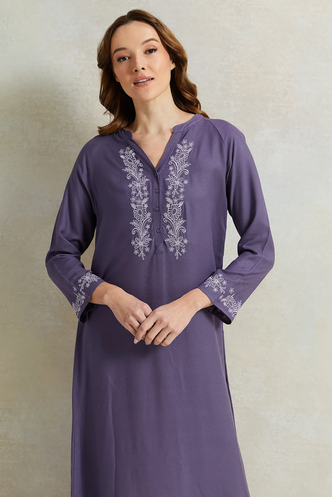 Women Purple Placket Embroidery Nightgown